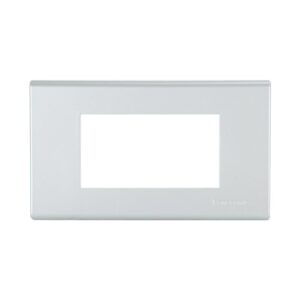 หน้ากาก ฝาครอบสวิตซ์ 3 ช่อง สีขาวเมทัลลิค พานาโซนิค PANASONIC WEG6803MW - Image 1